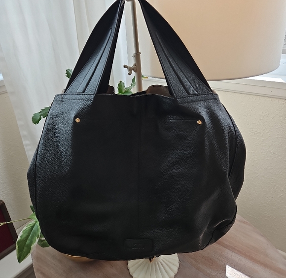 Vince Camuto Leopard Print Shoulder Bag with Black Trim - Picture 2 of 12